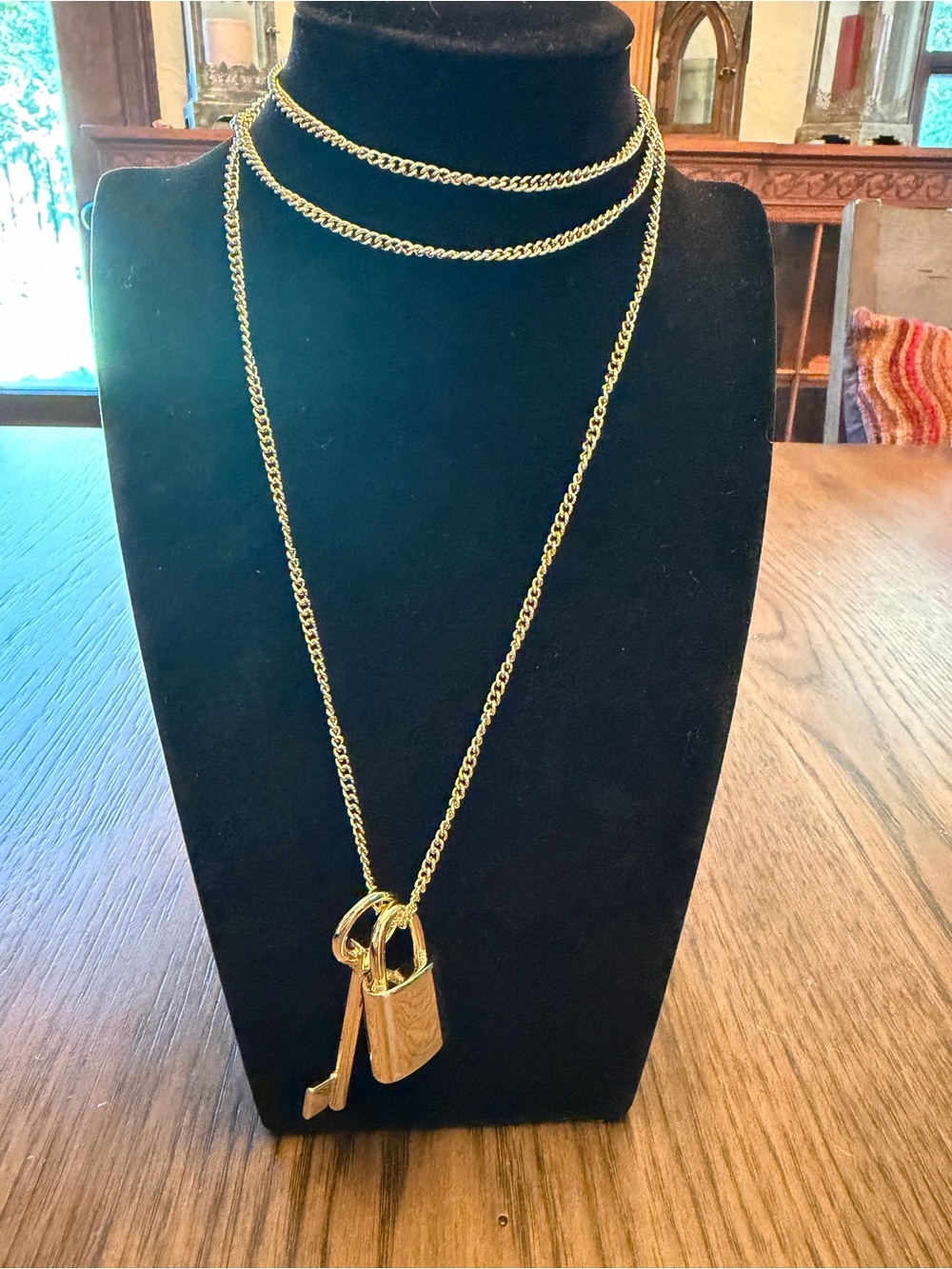 Victoria's Secret Scandalous Gold Tone Lock and Key Long Pendant Necklace